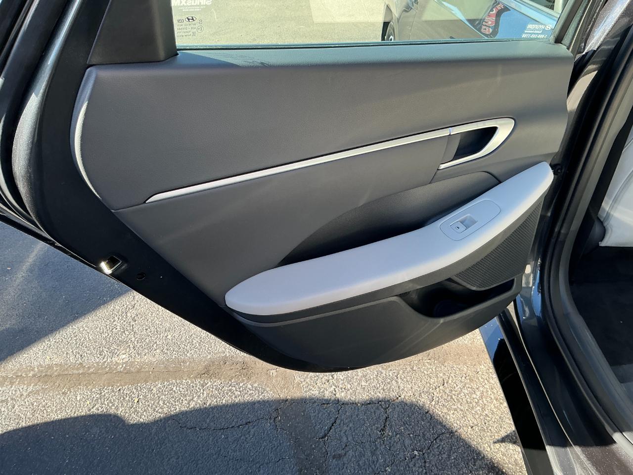 Hyundai Sonata SEL FWD 2025