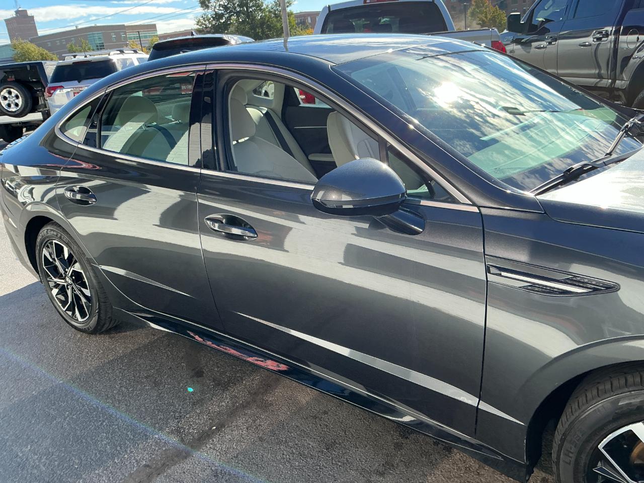 Hyundai Sonata SEL FWD 2025
