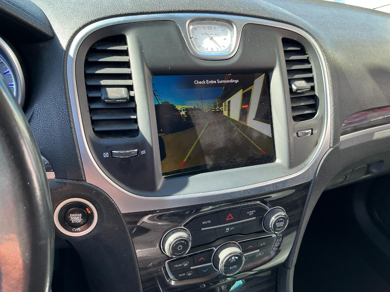 Chrysler 300 Touring AWD 2022