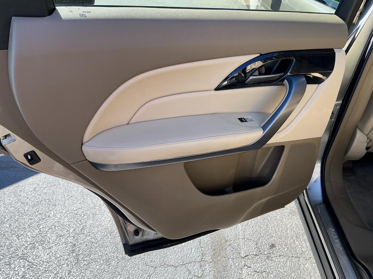 Acura MDX 4WD 4dr Tech Pkg 2007