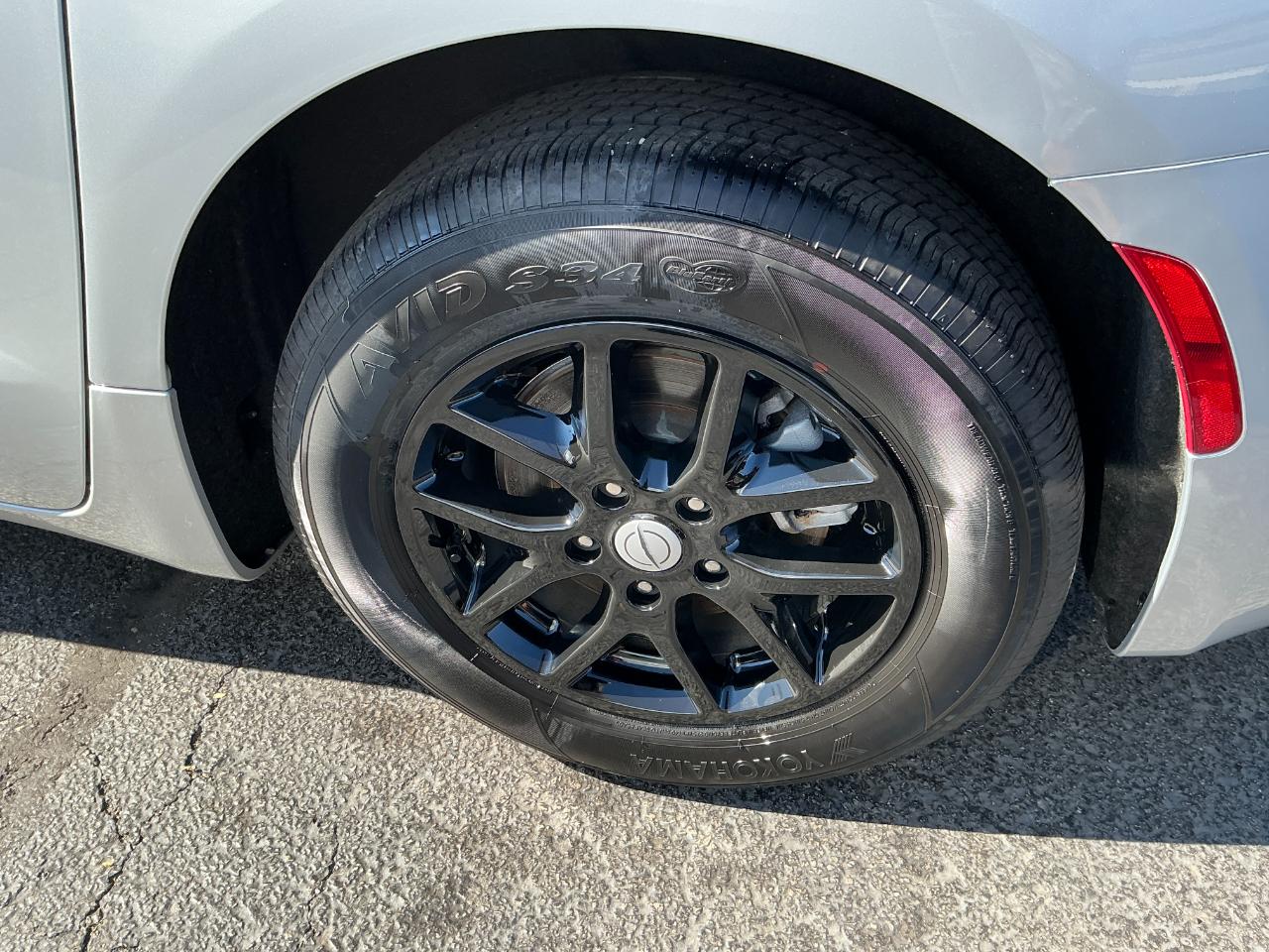 Chrysler Pacifica Select FWD 2026