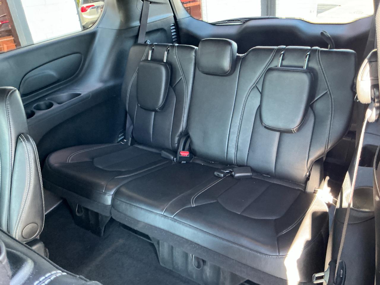 Chrysler Pacifica Select FWD 2026