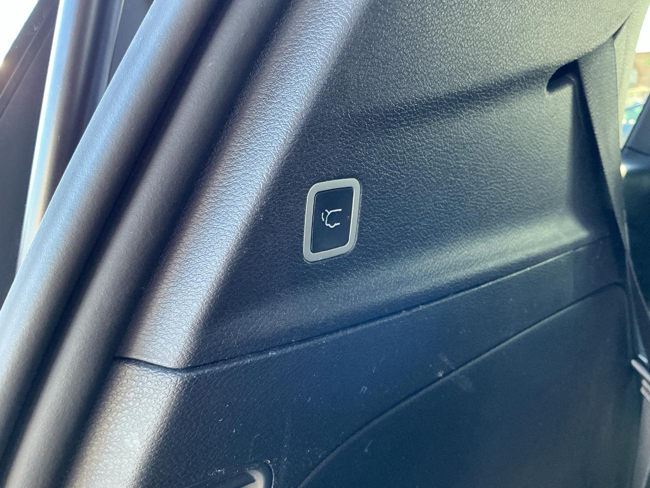 Chrysler Pacifica Select FWD 2026