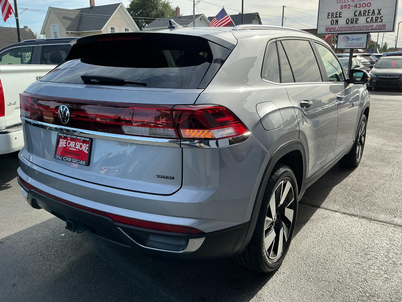 Volkswagen Atlas Cross Sport 2.0T SE w/Technology 4MOTION 2024