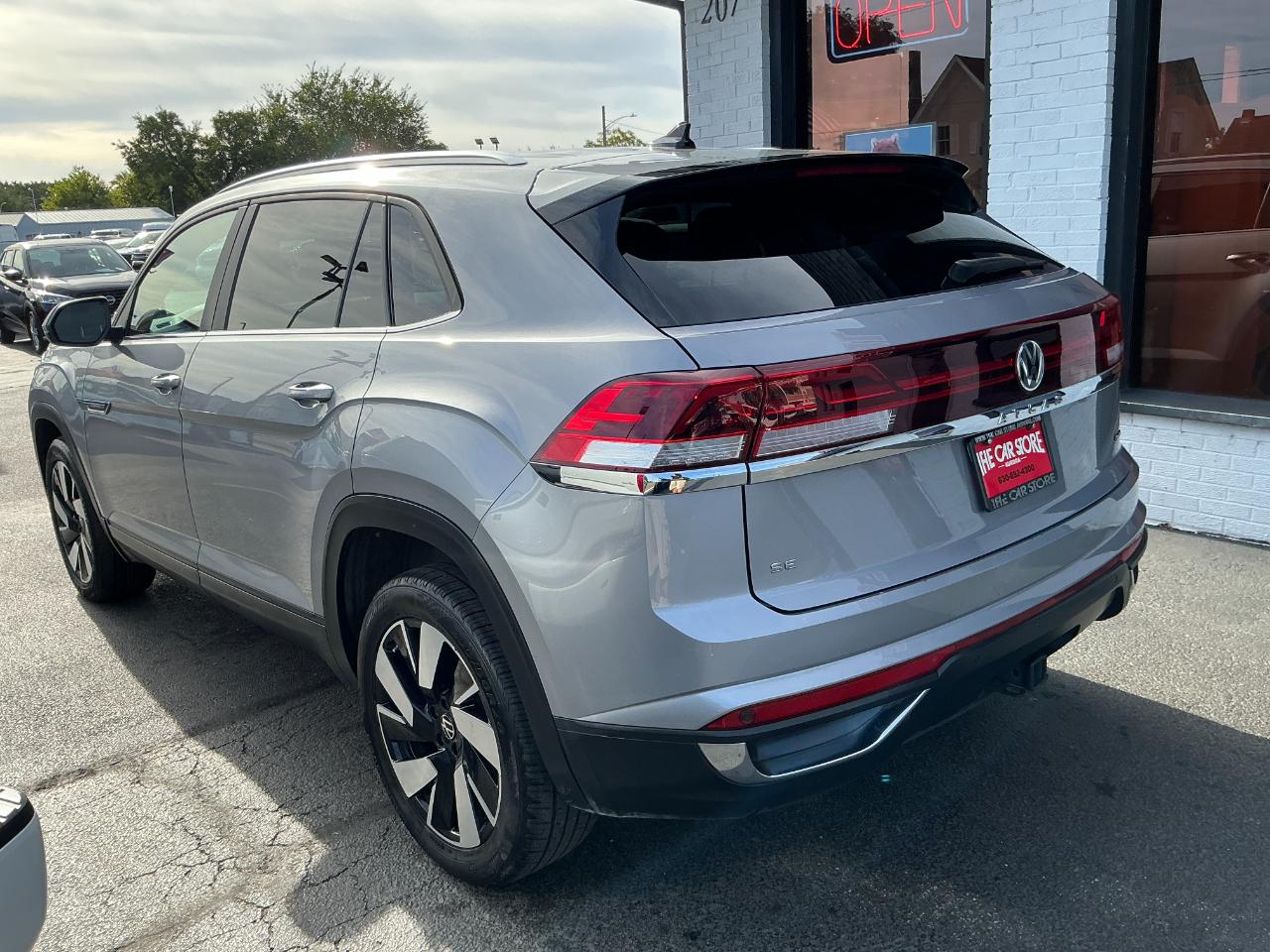 Volkswagen Atlas Cross Sport 2.0T SE w/Technology 4MOTION 2024