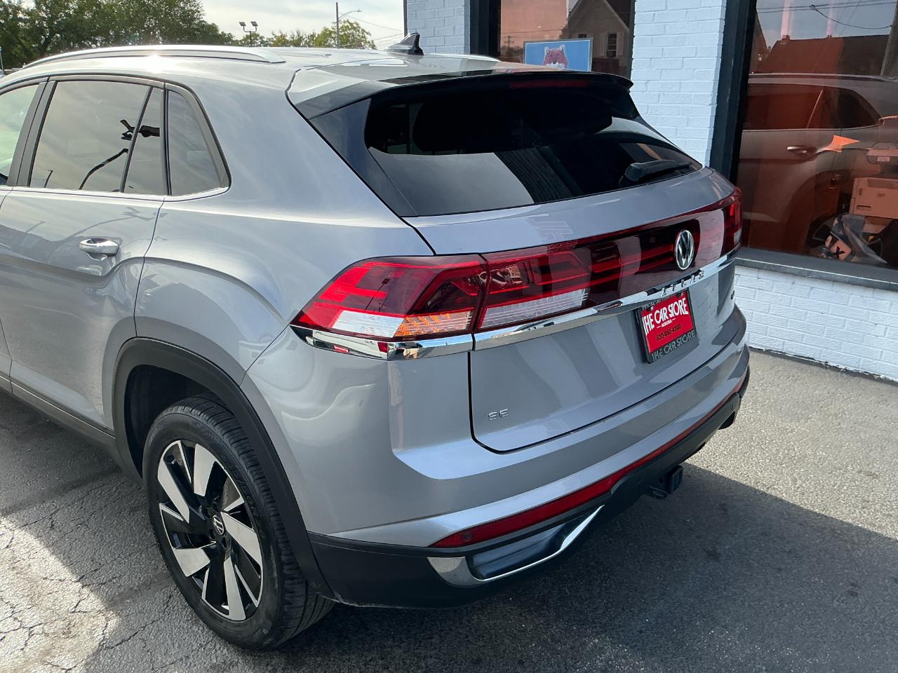 Volkswagen Atlas Cross Sport 2.0T SE w/Technology 4MOTION 2024