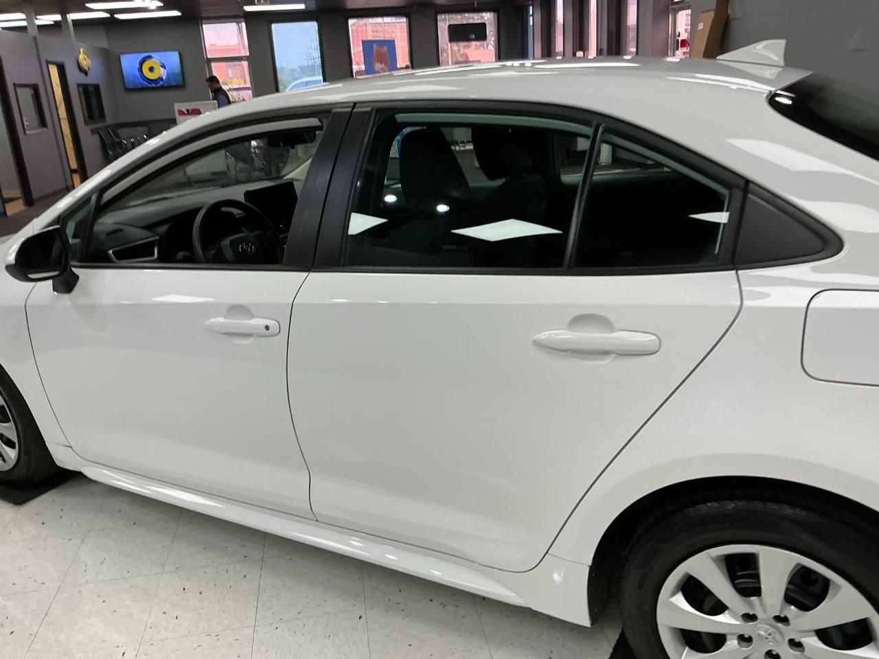 Toyota Corolla LE CVT (Natl) 2025