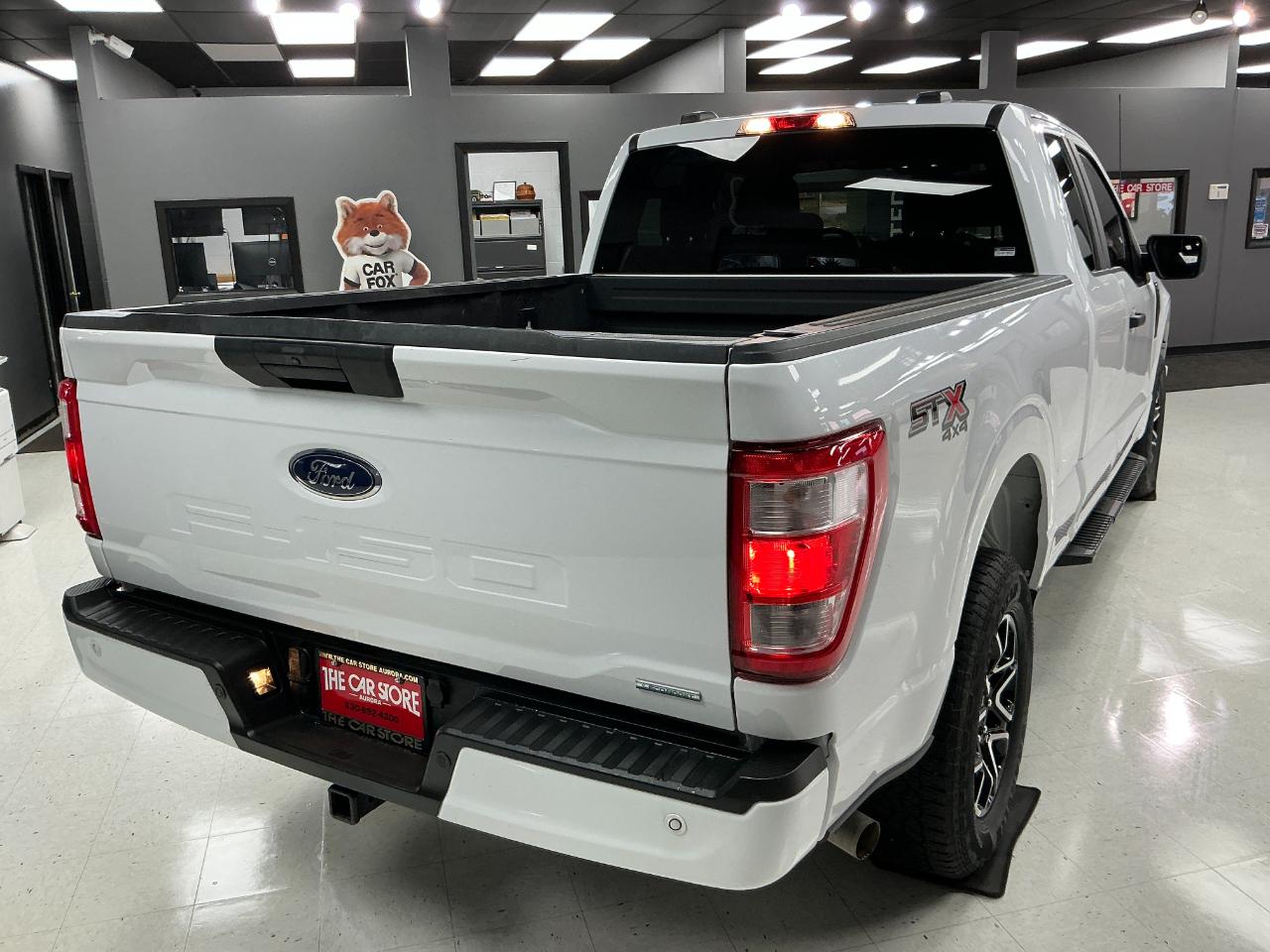 Ford F-150 XL 4WD SuperCab 6.5' Box 2022