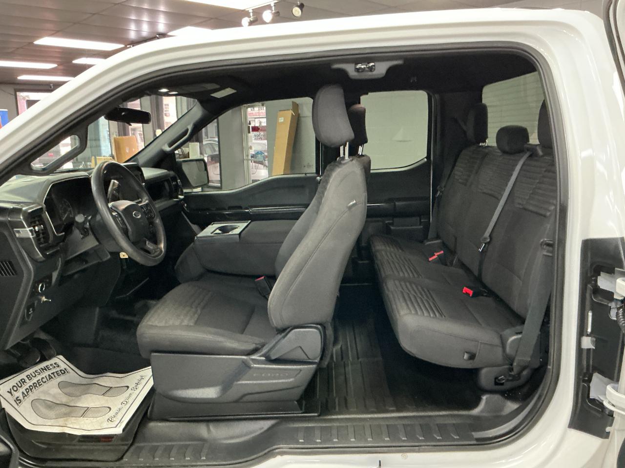 Ford F-150 XL 4WD SuperCab 6.5' Box 2022