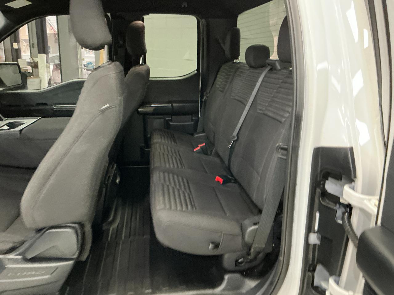 Ford F-150 XL 4WD SuperCab 6.5' Box 2022