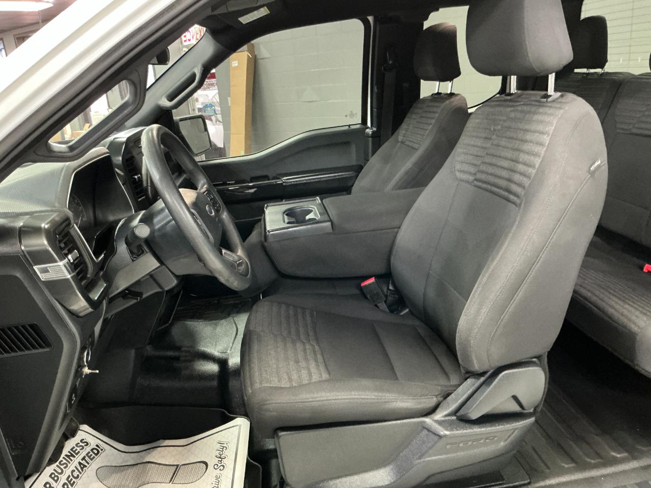 Ford F-150 XL 4WD SuperCab 6.5' Box 2022