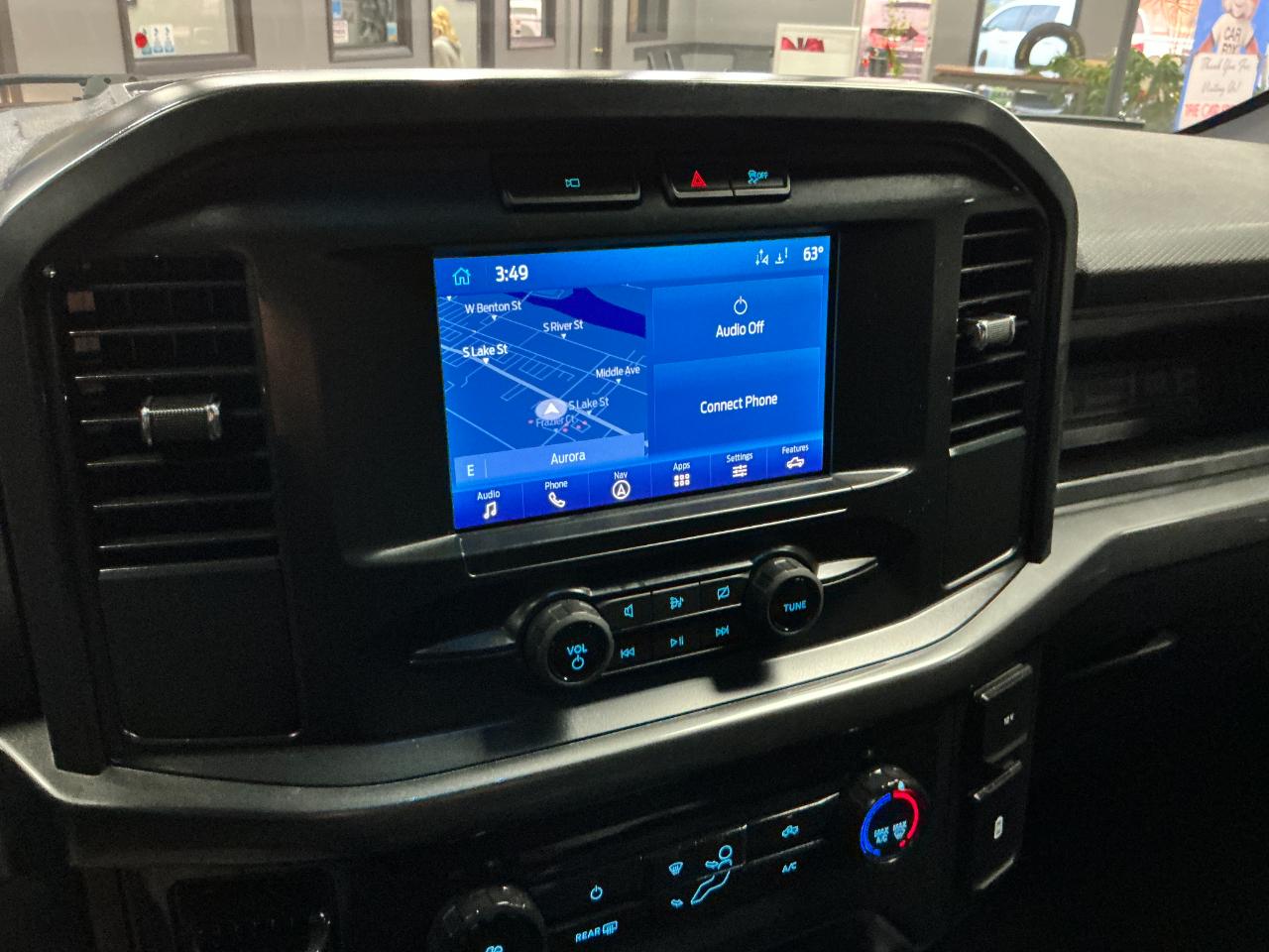 Ford F-150 XL 4WD SuperCab 6.5' Box 2022