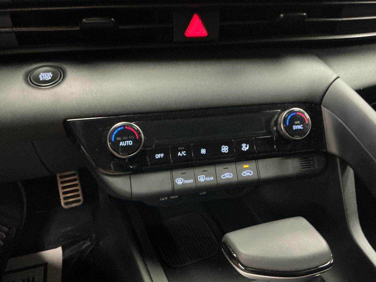 Hyundai Elantra SEL Sport Sedan 2026