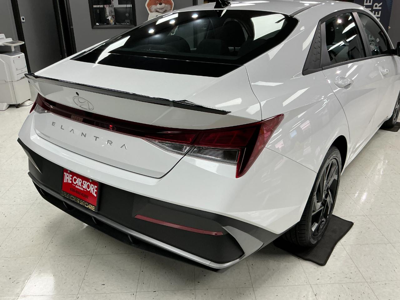 Hyundai Elantra SEL Sport Sedan 2026