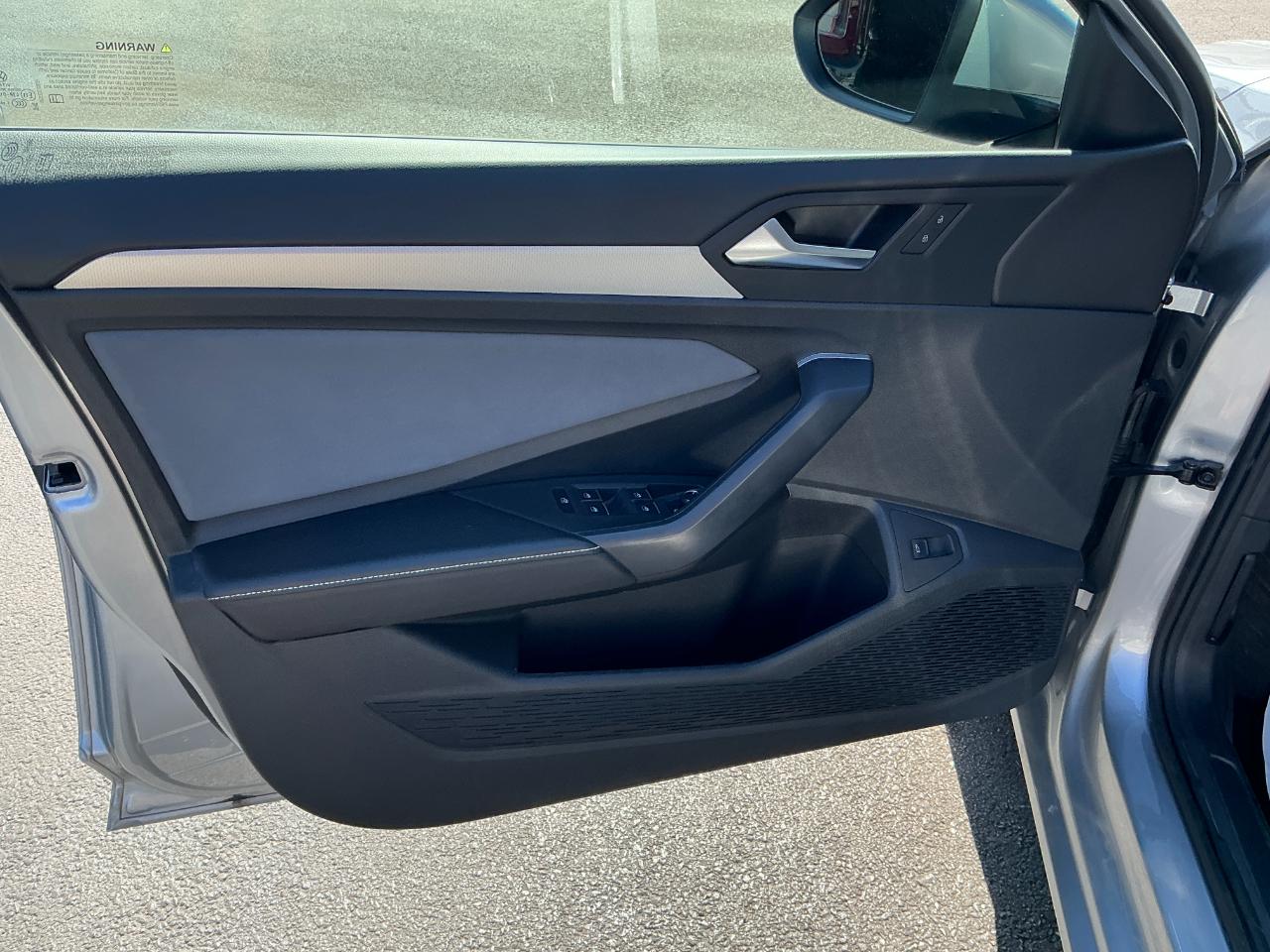 Volkswagen Jetta SE Auto 2026