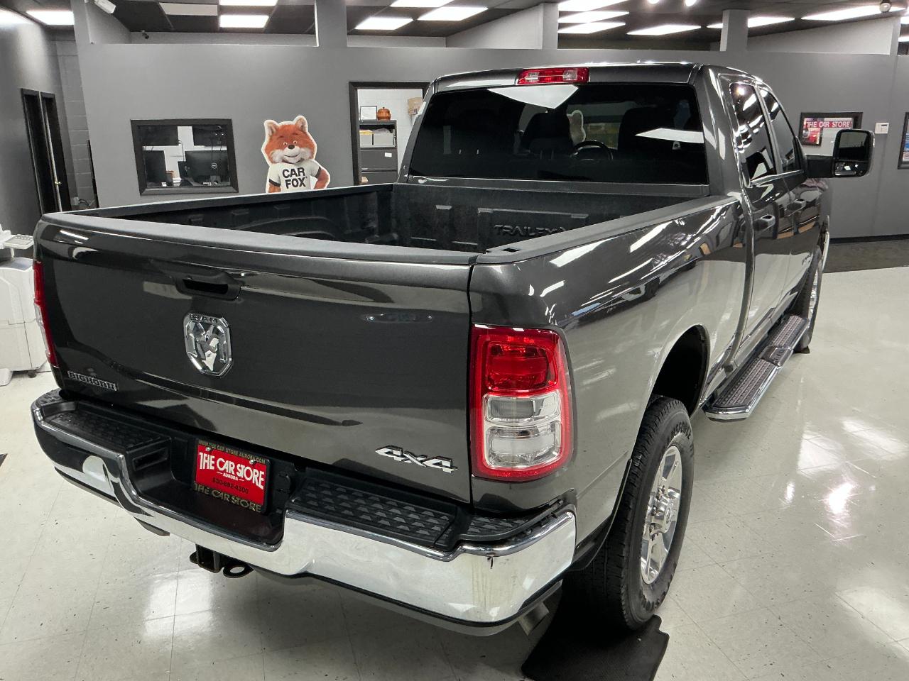 RAM 2500 Big Horn 4x4 Crew Cab 6'4" Box 2024