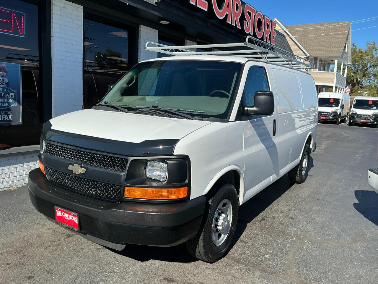 Chevrolet Express Cargo Van RWD 2500 135" 2016