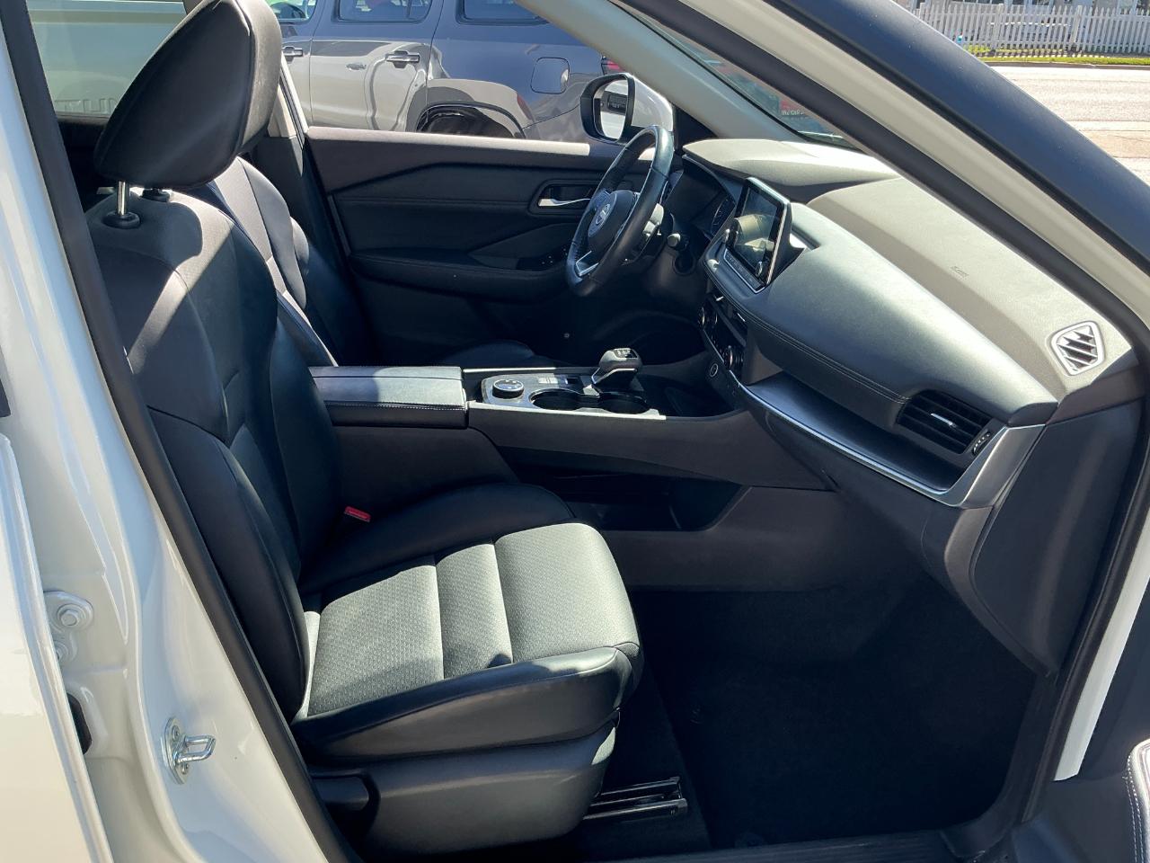 Nissan Rogue AWD SV 2023