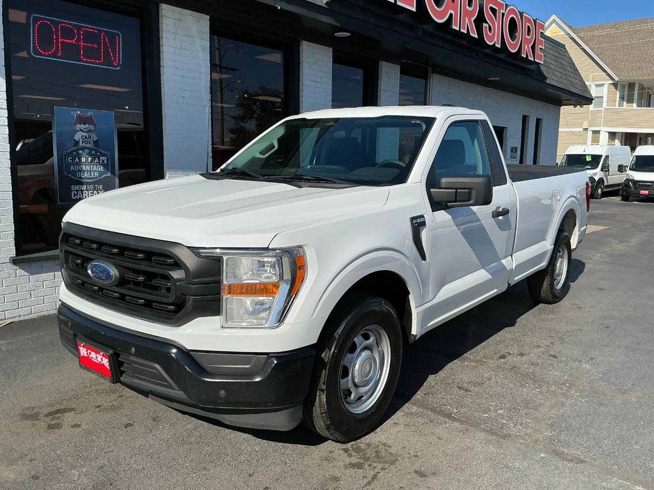 Ford F-150 XL 2WD Reg Cab 8' Box 2022
