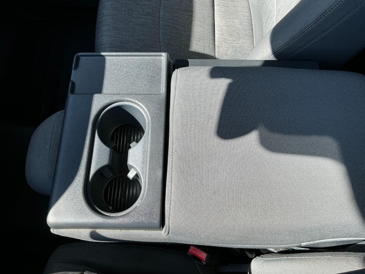 Ford F-150 XL 2WD Reg Cab 8' Box 2022