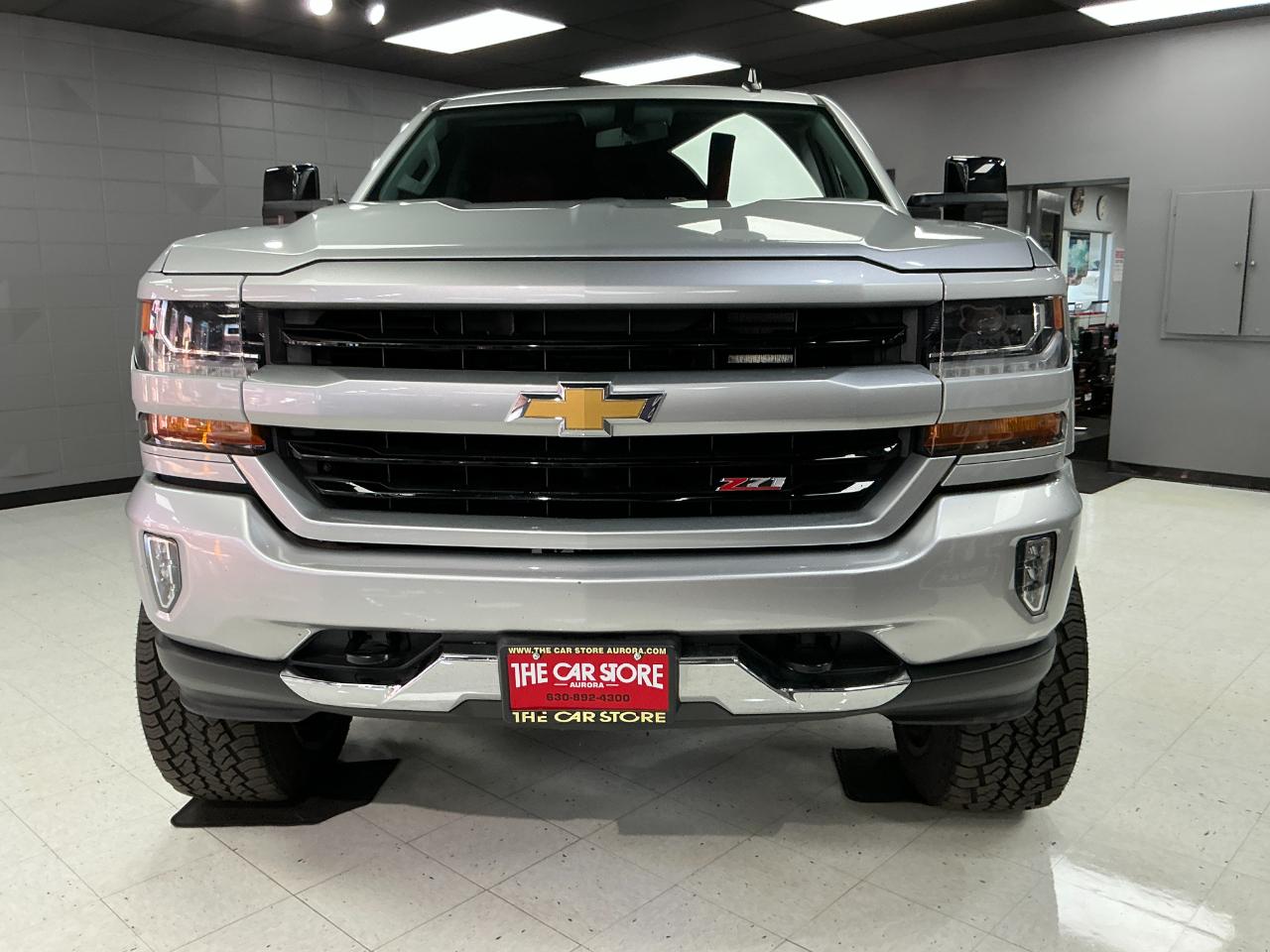 Chevrolet Silverado 1500 4WD Crew Cab 143.5" LT w/2LT 2018