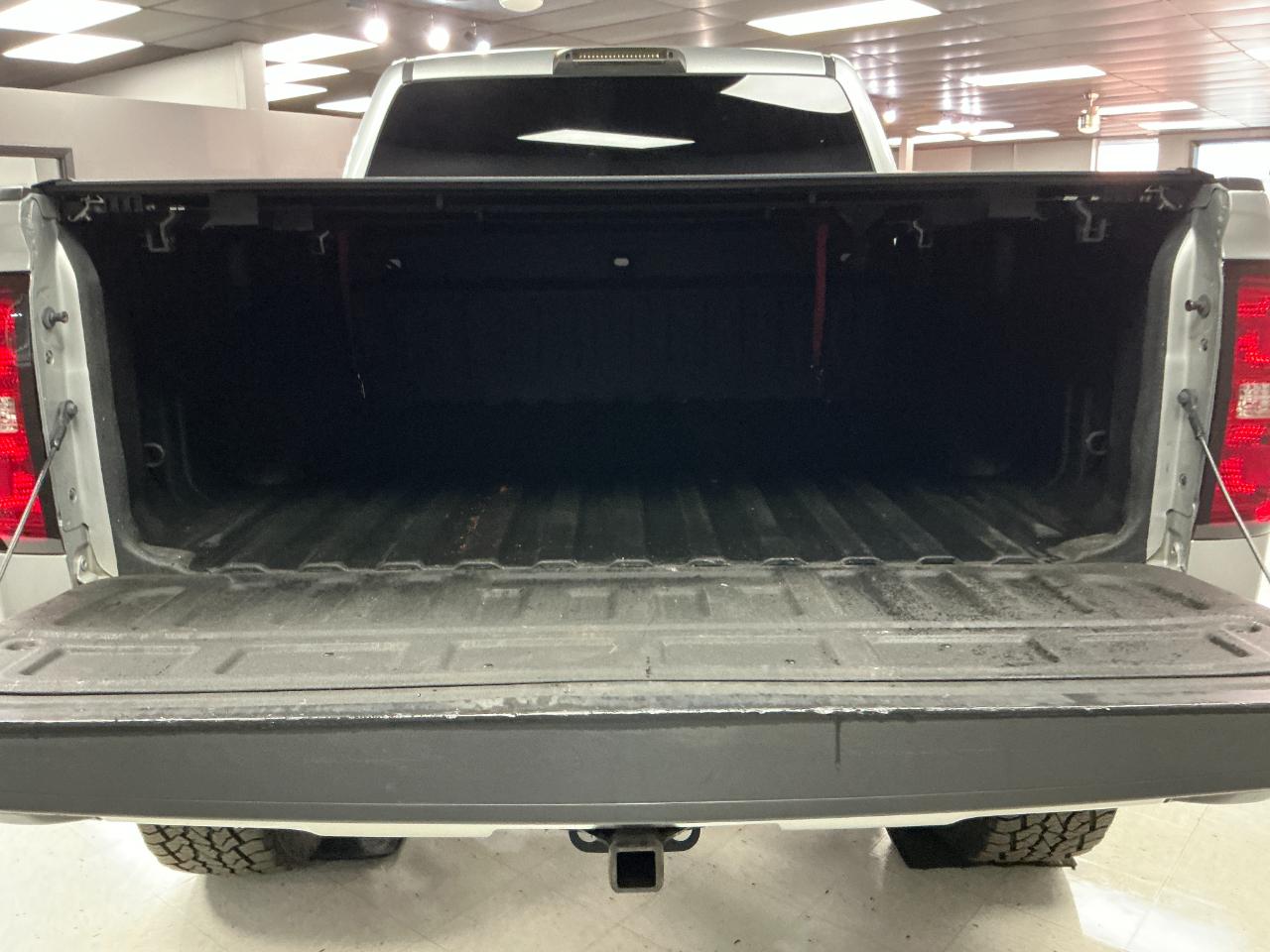 Chevrolet Silverado 1500 4WD Crew Cab 143.5" LT w/2LT 2018