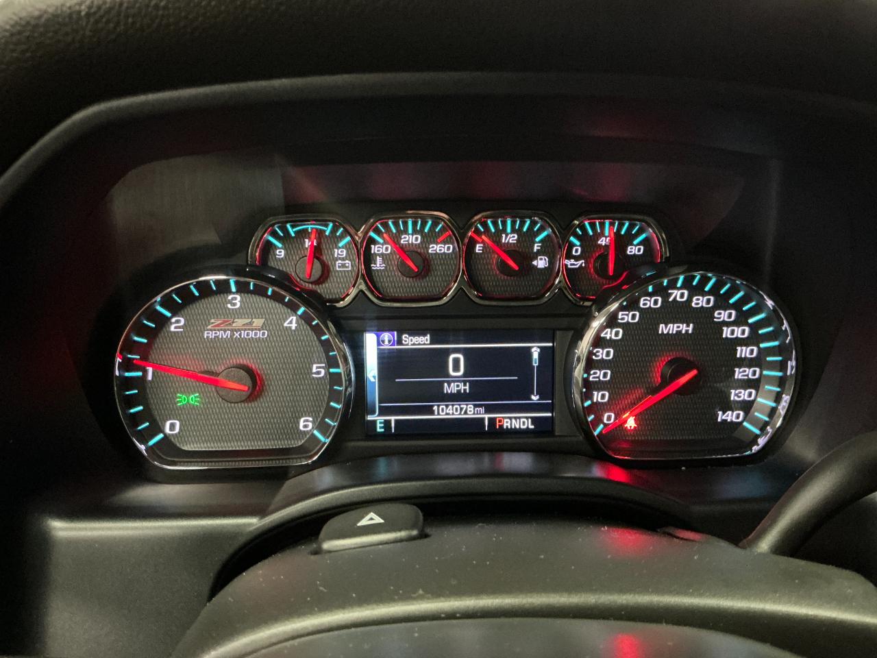 Chevrolet Silverado 1500 4WD Crew Cab 143.5" LT w/2LT 2018