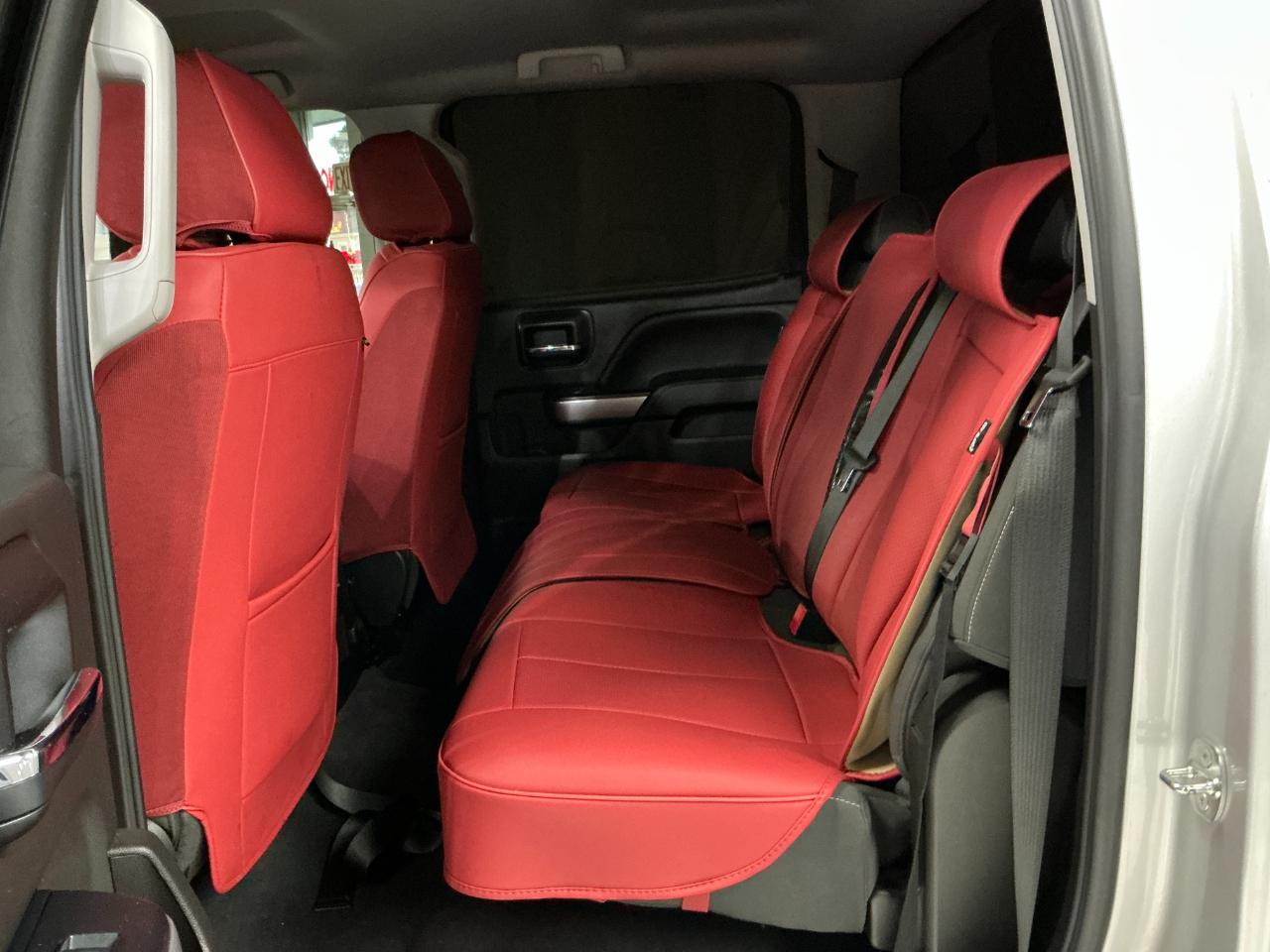 Chevrolet Silverado 1500 4WD Crew Cab 143.5" LT w/2LT 2018