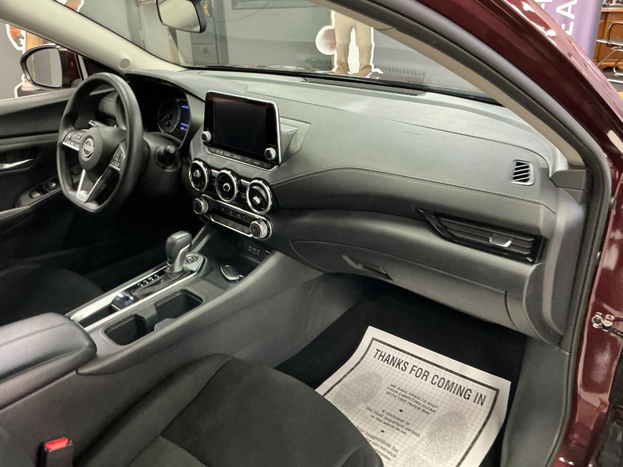 Nissan Sentra SV CVT 2024