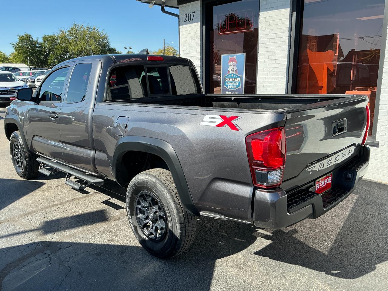 Toyota Tacoma 2WD SR Access Cab 6' Bed I4 AT (Natl) 2020