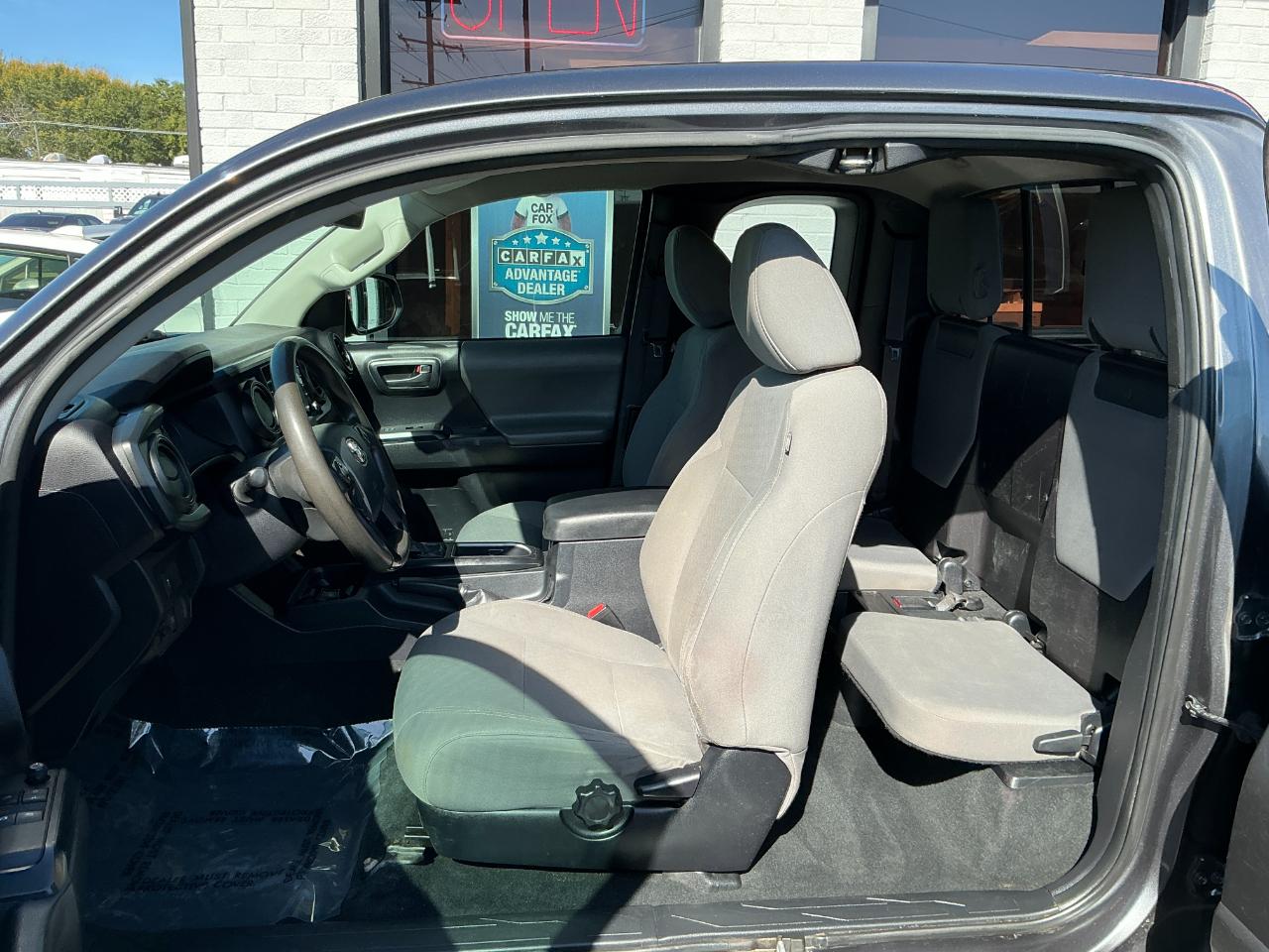 Toyota Tacoma 2WD SR Access Cab 6' Bed I4 AT (Natl) 2020