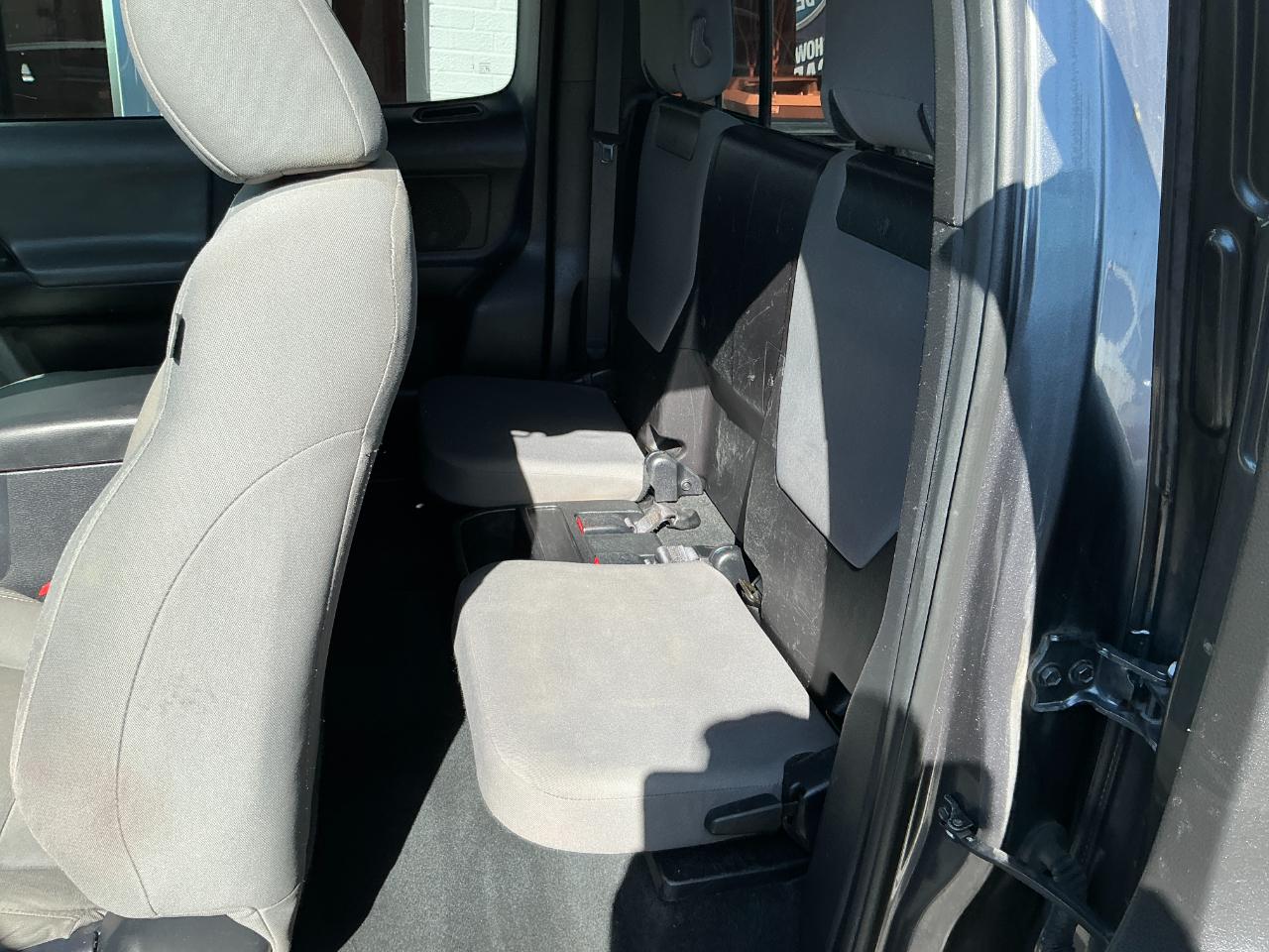 Toyota Tacoma 2WD SR Access Cab 6' Bed I4 AT (Natl) 2020