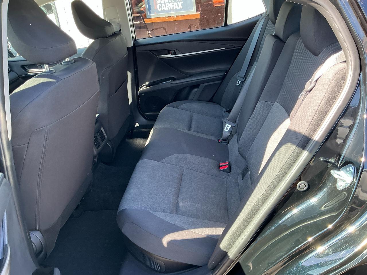 Toyota Camry LE (Natl) 2026