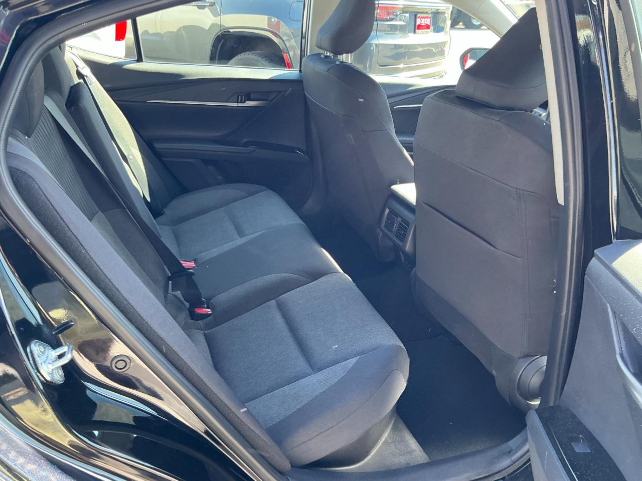 Toyota Camry LE (Natl) 2026