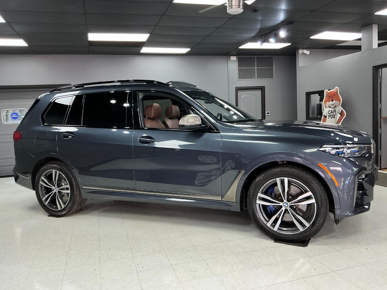 BMW X7 M50i Sports Activity Vehicle 2022