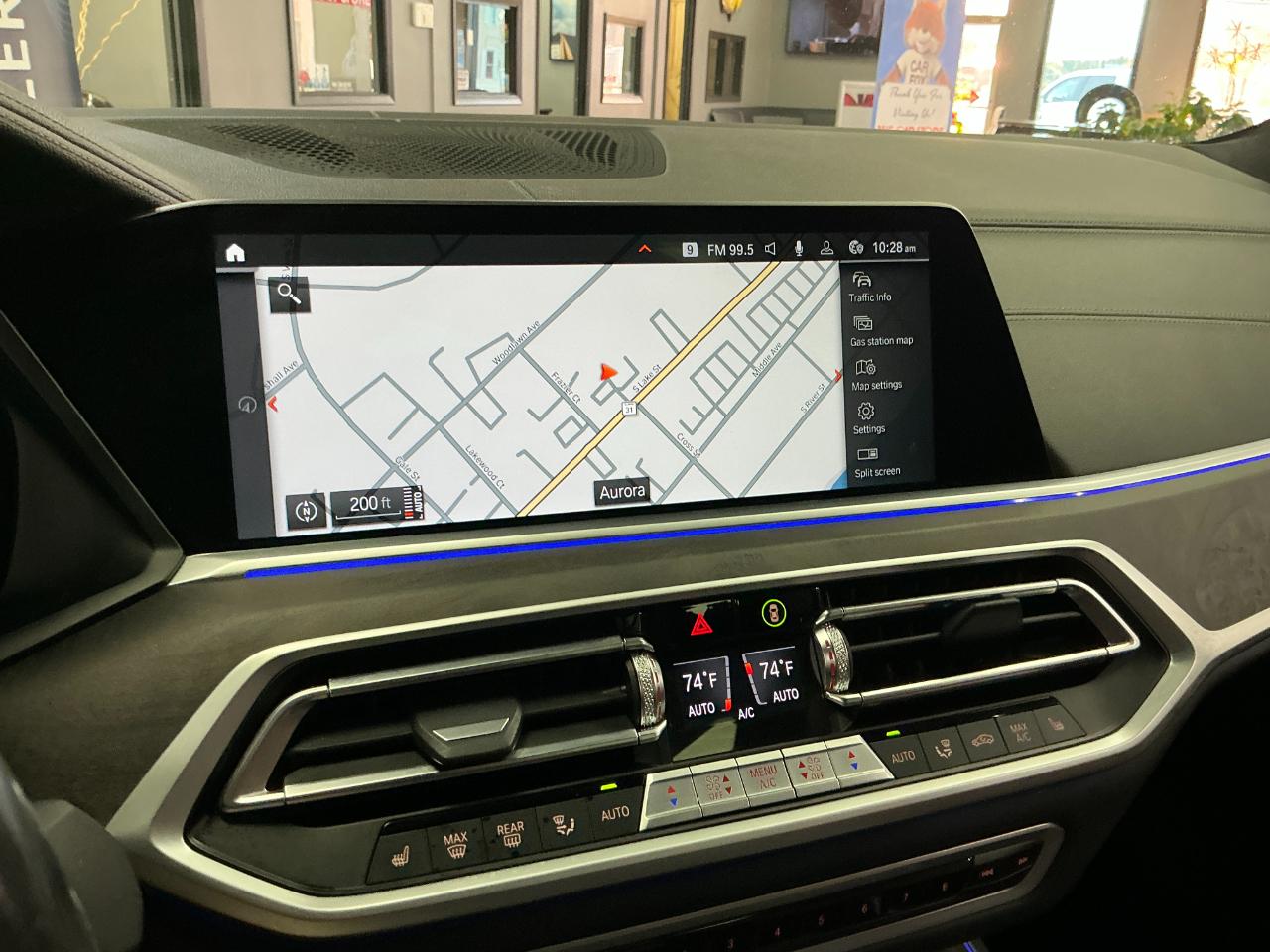 BMW X7 M50i Sports Activity Vehicle 2022