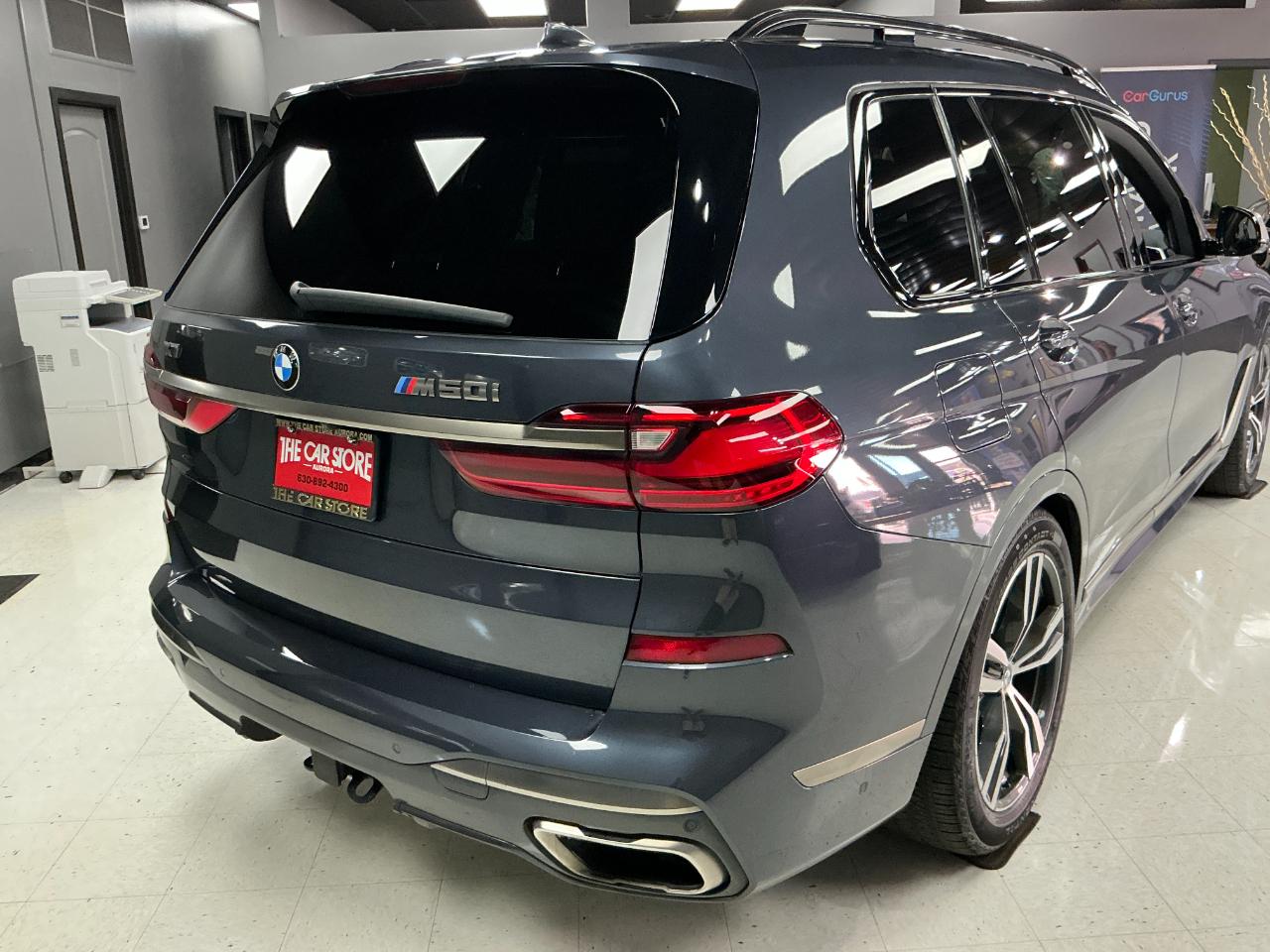 BMW X7 M50i Sports Activity Vehicle 2022