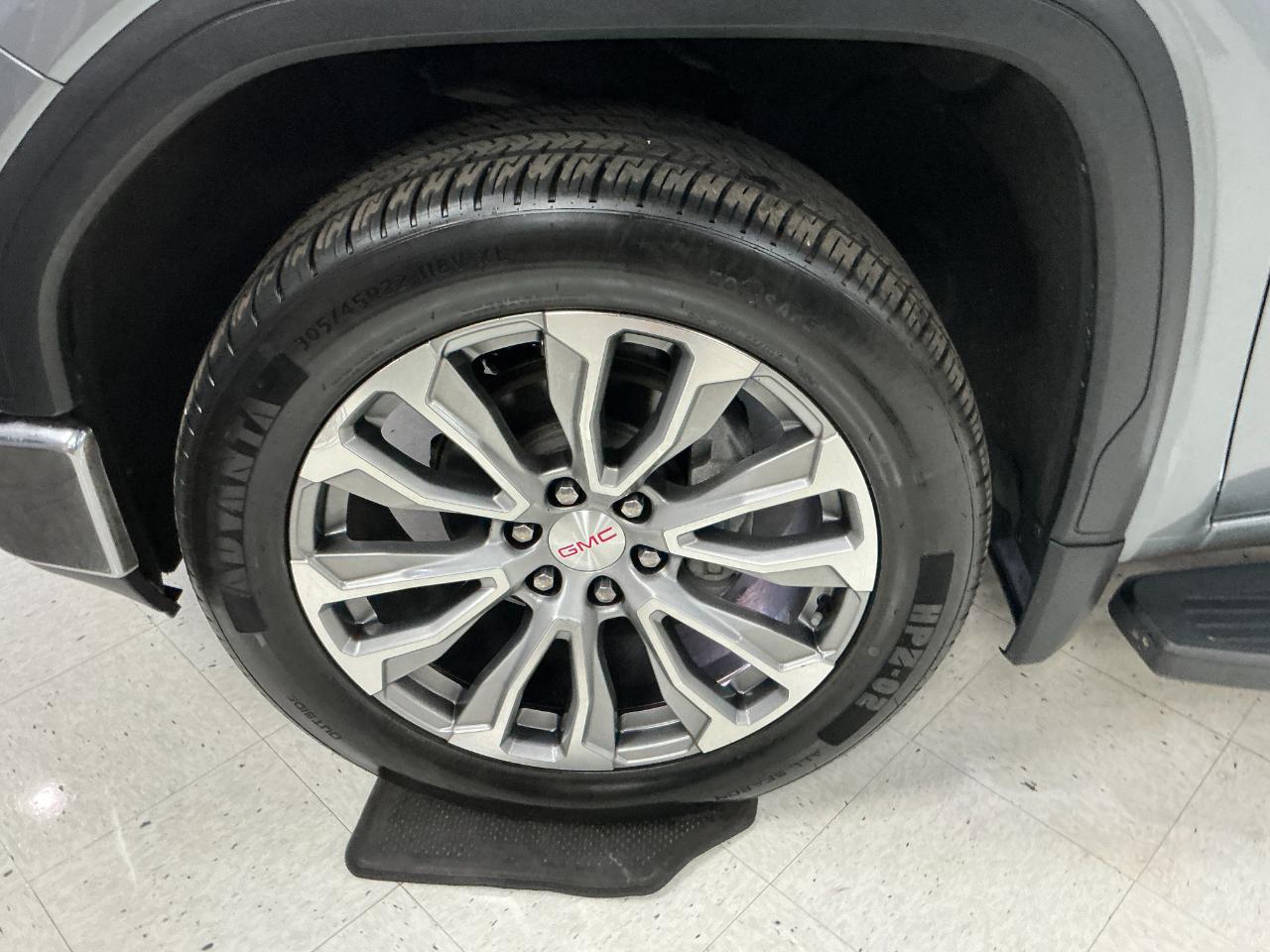 GMC Sierra 1500 4WD Crew Cab 157" SLT 2020