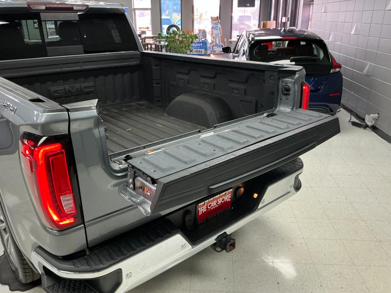 GMC Sierra 1500 4WD Crew Cab 157" SLT 2020