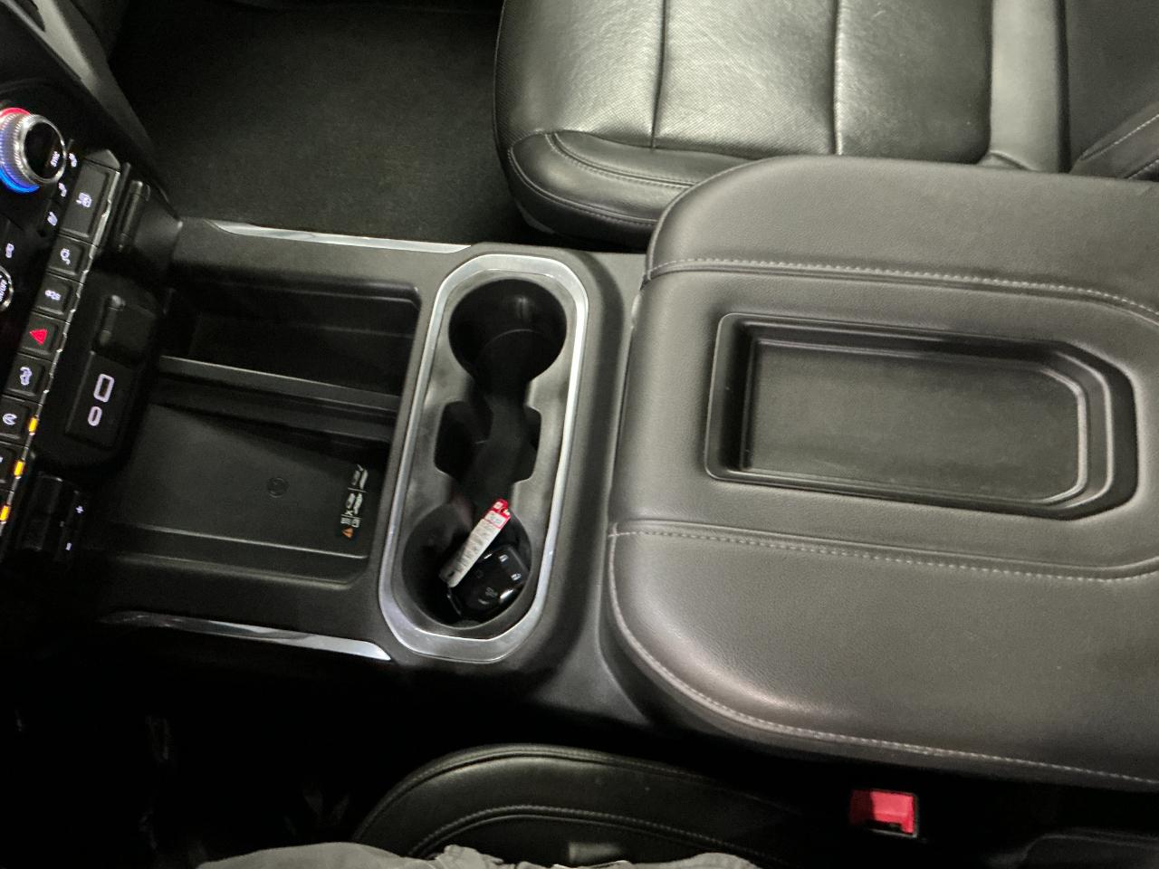 GMC Sierra 1500 4WD Crew Cab 157" SLT 2020
