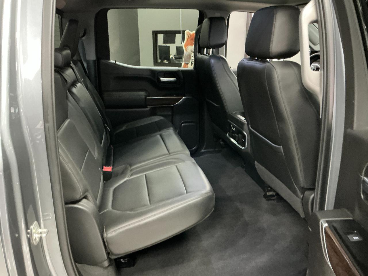 GMC Sierra 1500 4WD Crew Cab 157" SLT 2020
