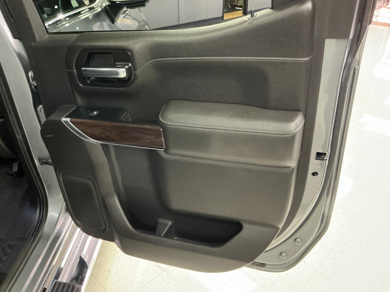 GMC Sierra 1500 4WD Crew Cab 157" SLT 2020