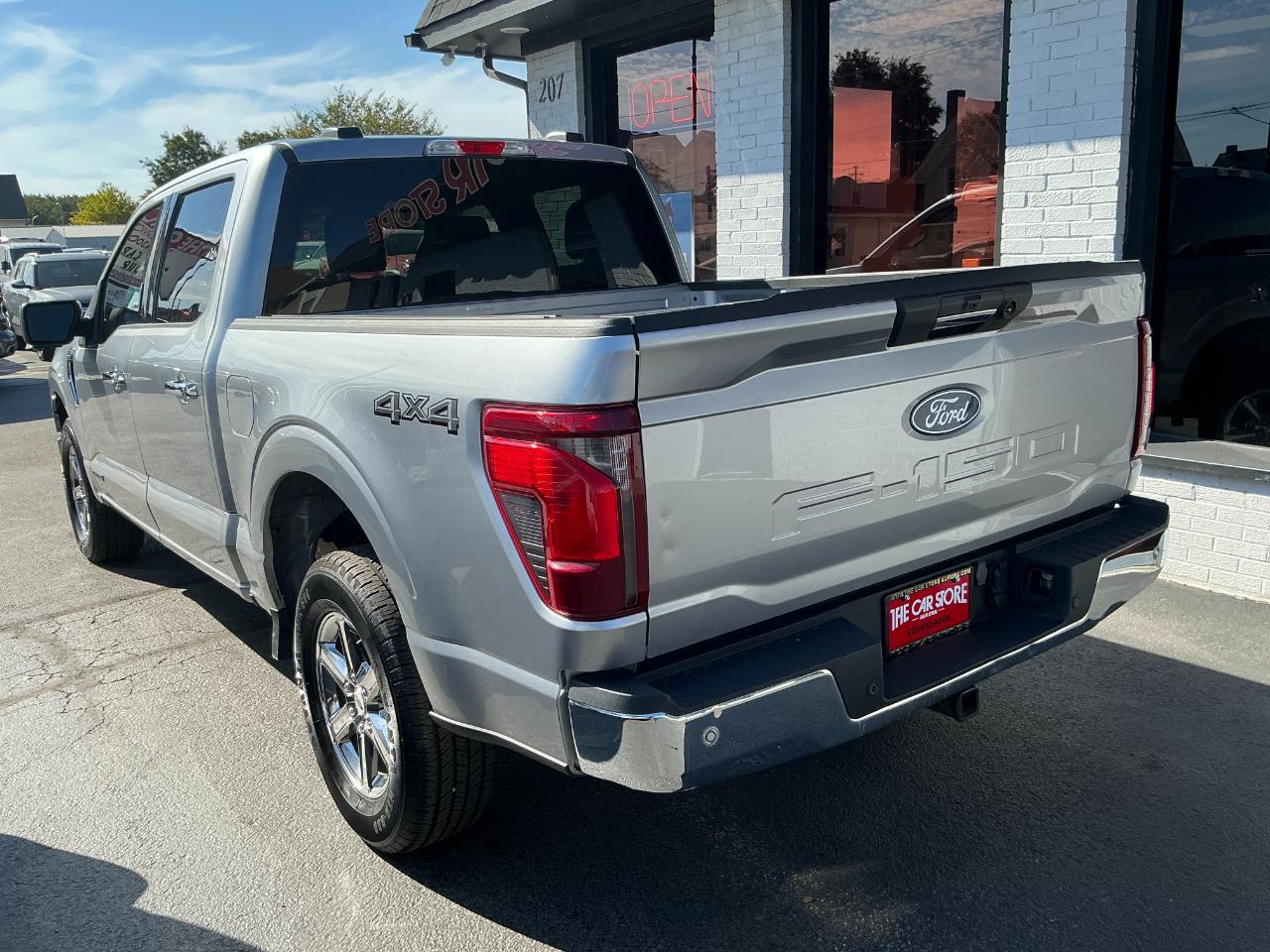 Ford F-150 XLT 4WD SuperCrew 5.5' Box 2024