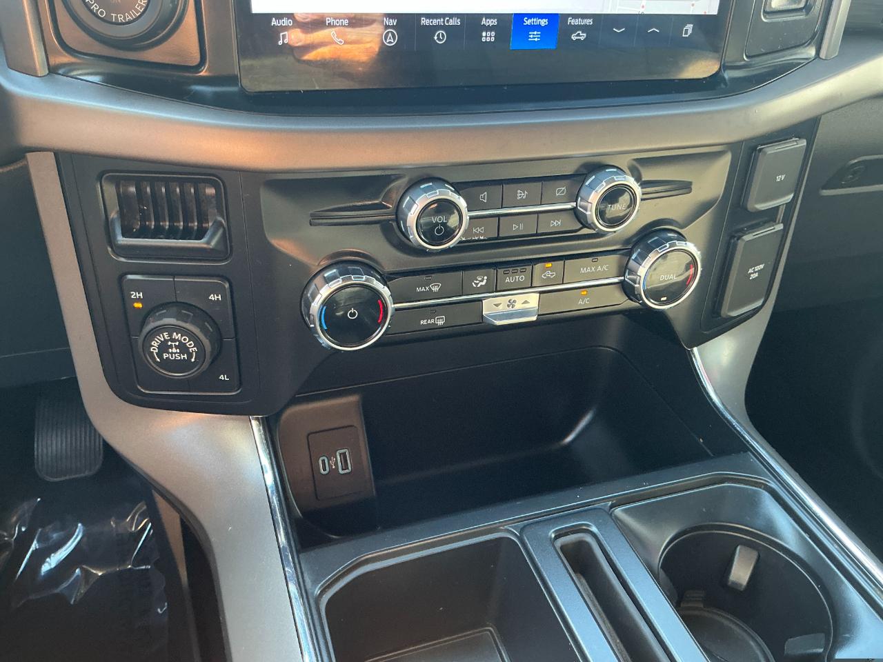 Ford F-150 XLT 4WD SuperCrew 5.5' Box 2024