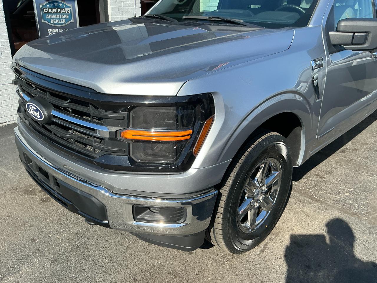 Ford F-150 XLT 4WD SuperCrew 5.5' Box 2024