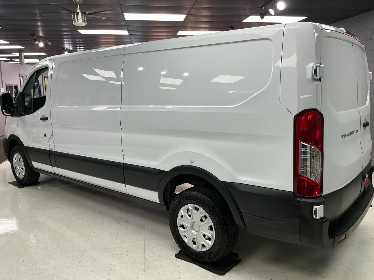 Ford Transit Cargo Van T-250 148" Low Rf 9000 GVWR Sliding RH Dr 2021