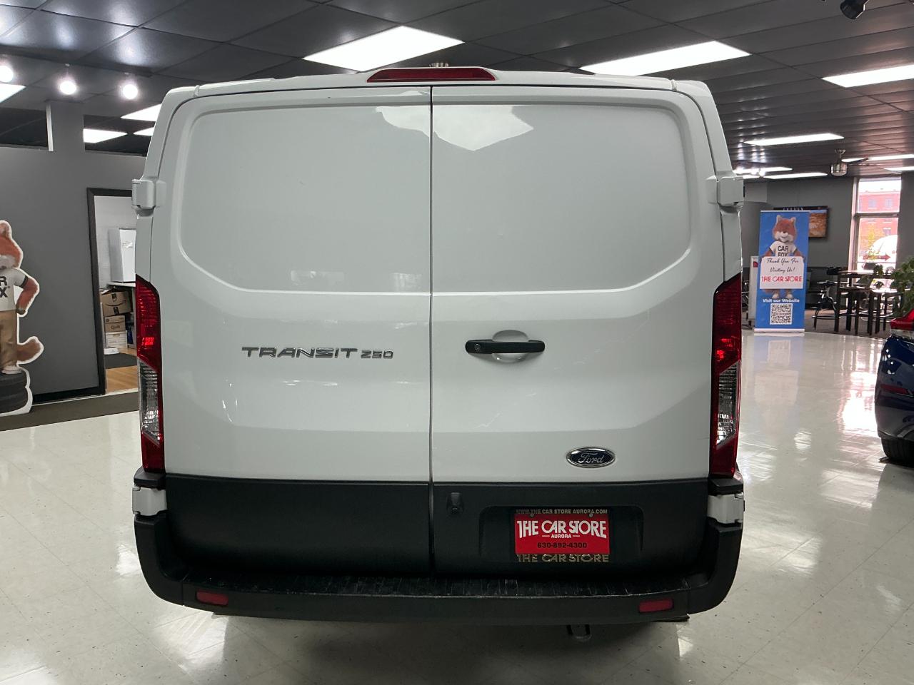 Ford Transit Cargo Van T-250 148" Low Rf 9000 GVWR Sliding RH Dr 2021