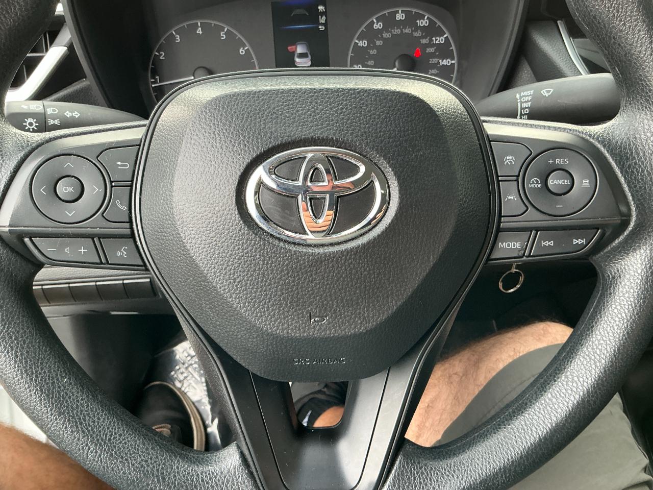 Toyota Corolla LE CVT (Natl) 2025