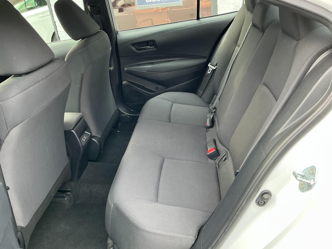 Toyota Corolla LE CVT (Natl) 2025
