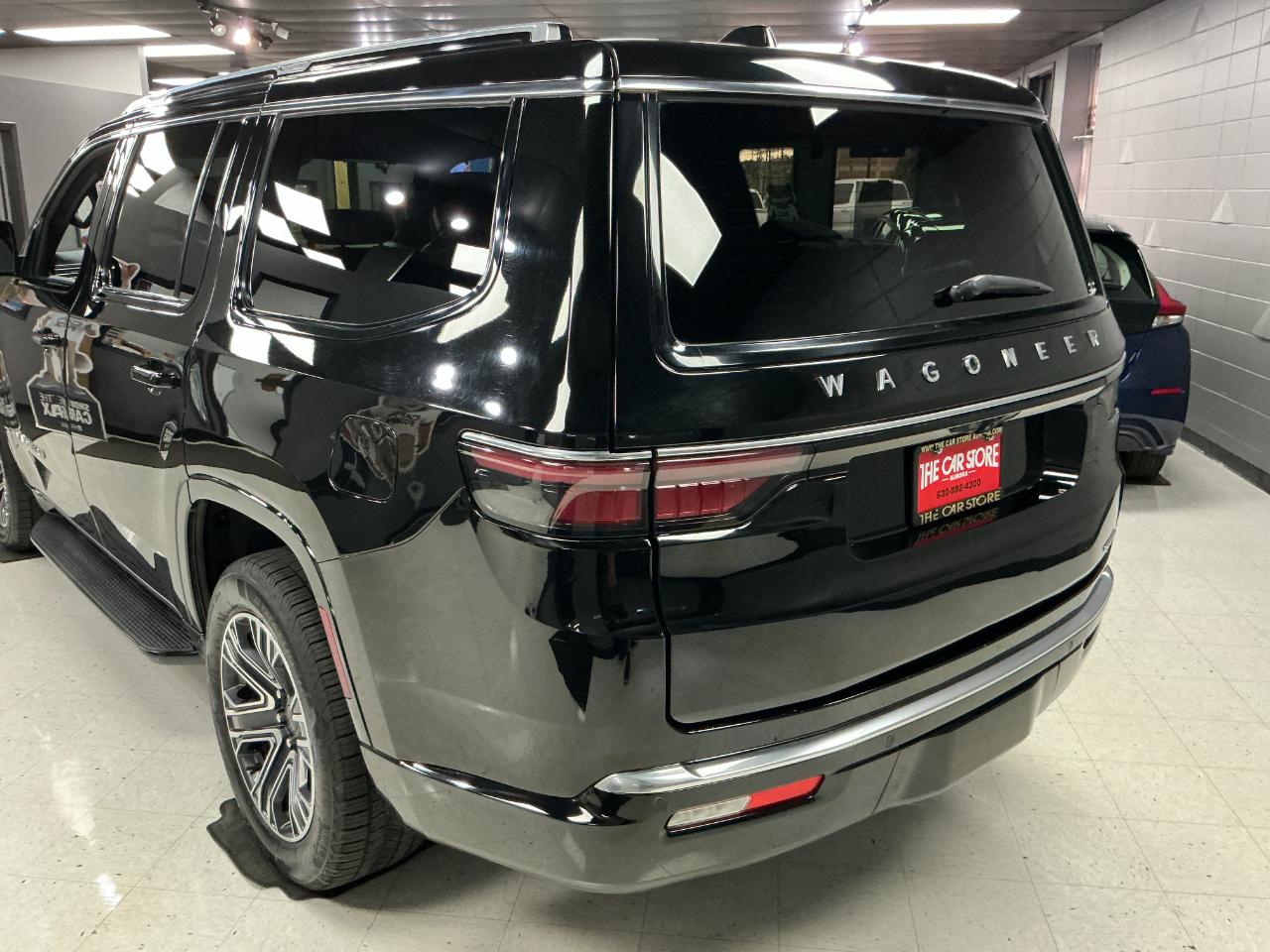 Jeep Wagoneer Series II 4x2 2024